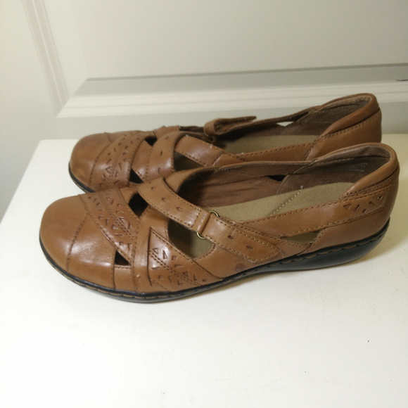 clarks ashland spin shoes